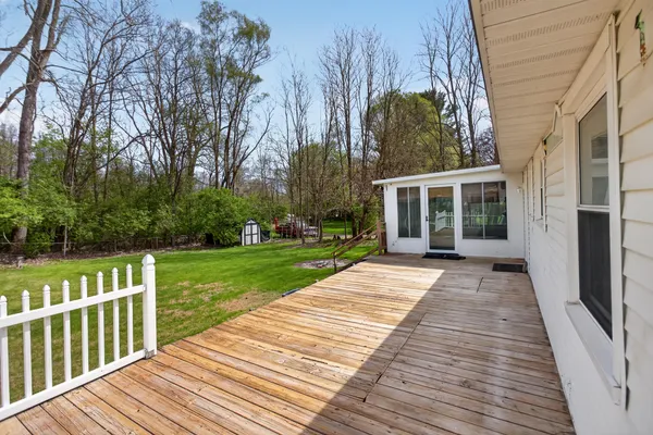 $195,000 | 3926 Franklin Road, Jackson, MI 49203