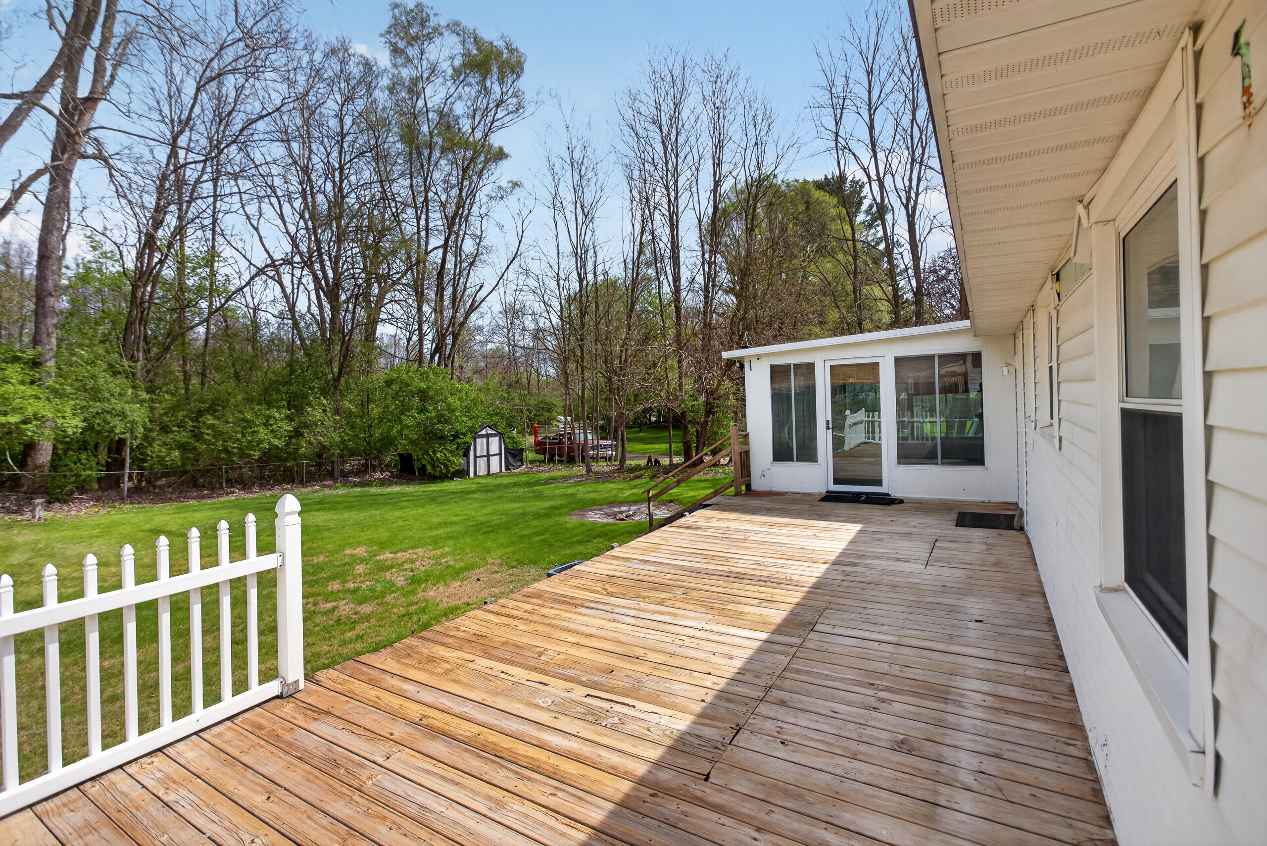 3926 Franklin Road Jackson, MI 49203 - Photo 27 of 50 010_0N0A9285