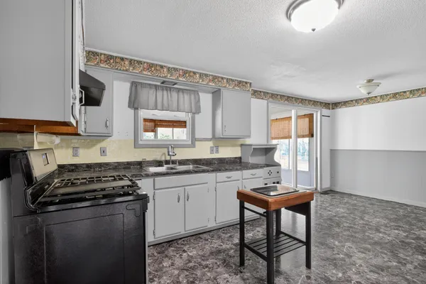 $195,000 | 3926 Franklin Road, Jackson, MI 49203