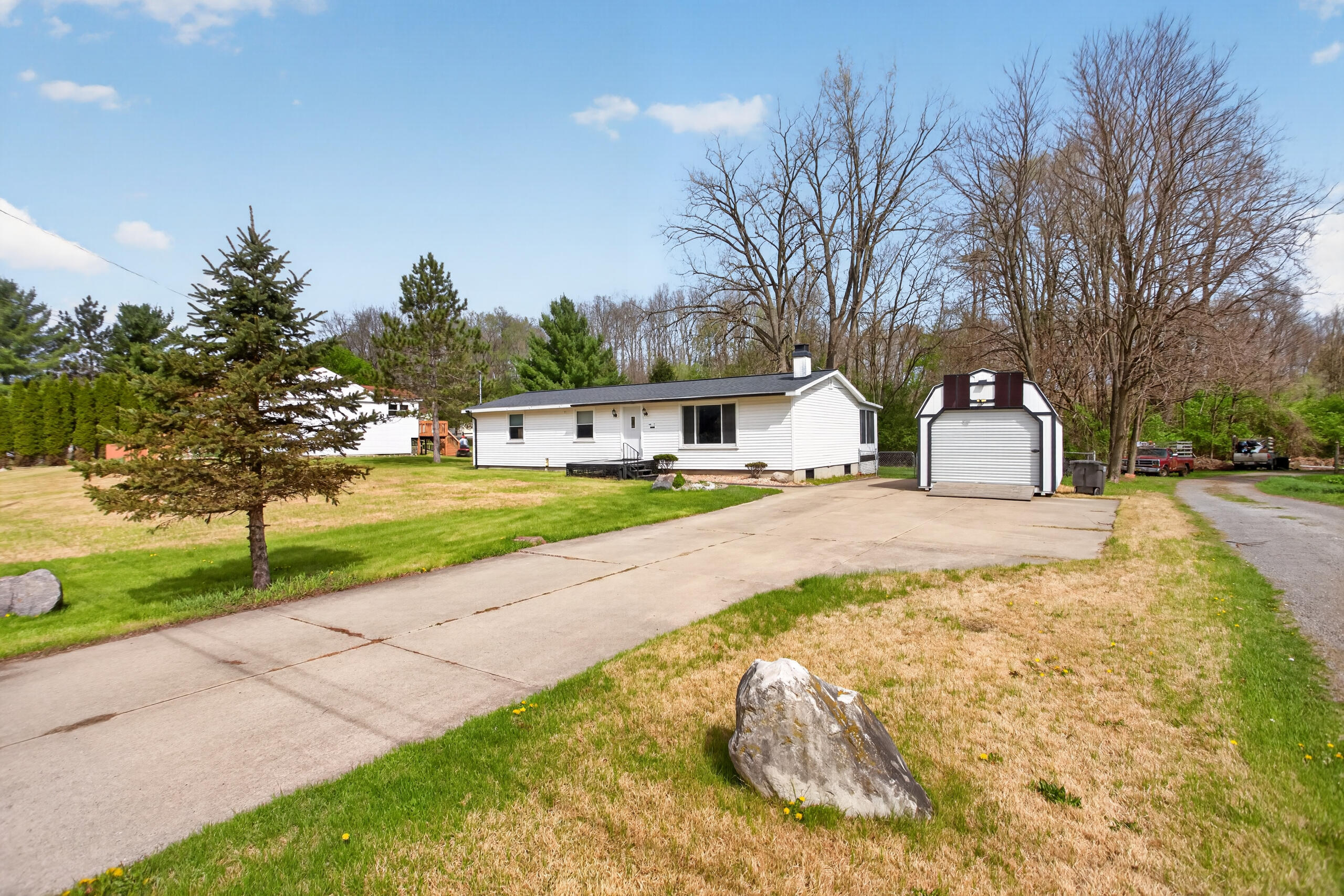 3926 Franklin Road Jackson, MI 49203 - Photo 9 of 50 005_0N0A9270
