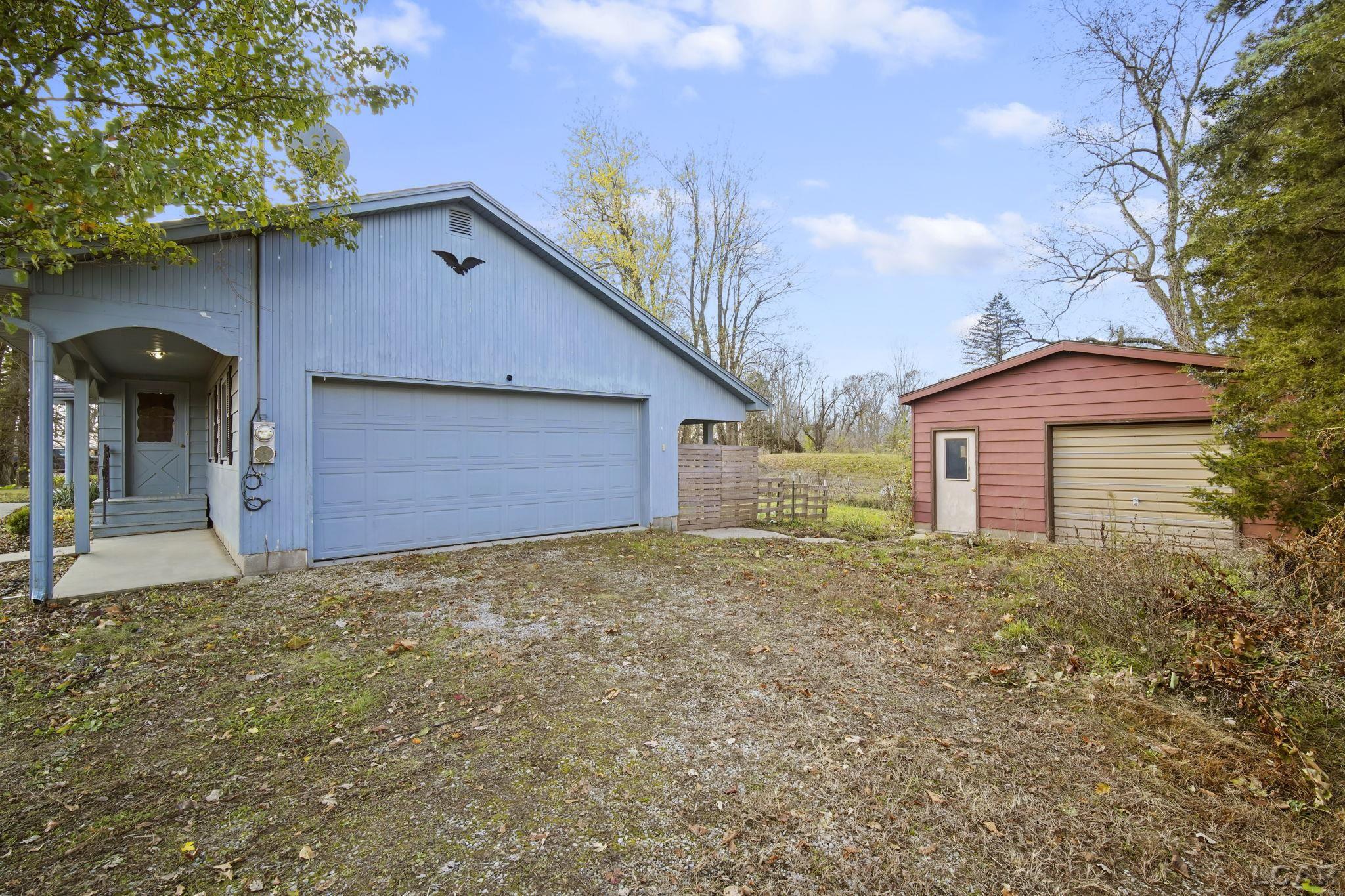 6620 South Meridian Road Hudson, MI 49247 - Photo 29 of 32 50127354-28.JPG