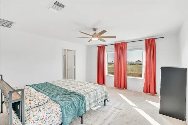 $2,100 | 308 Singing Dove Way, Liberty Hill, TX 78642