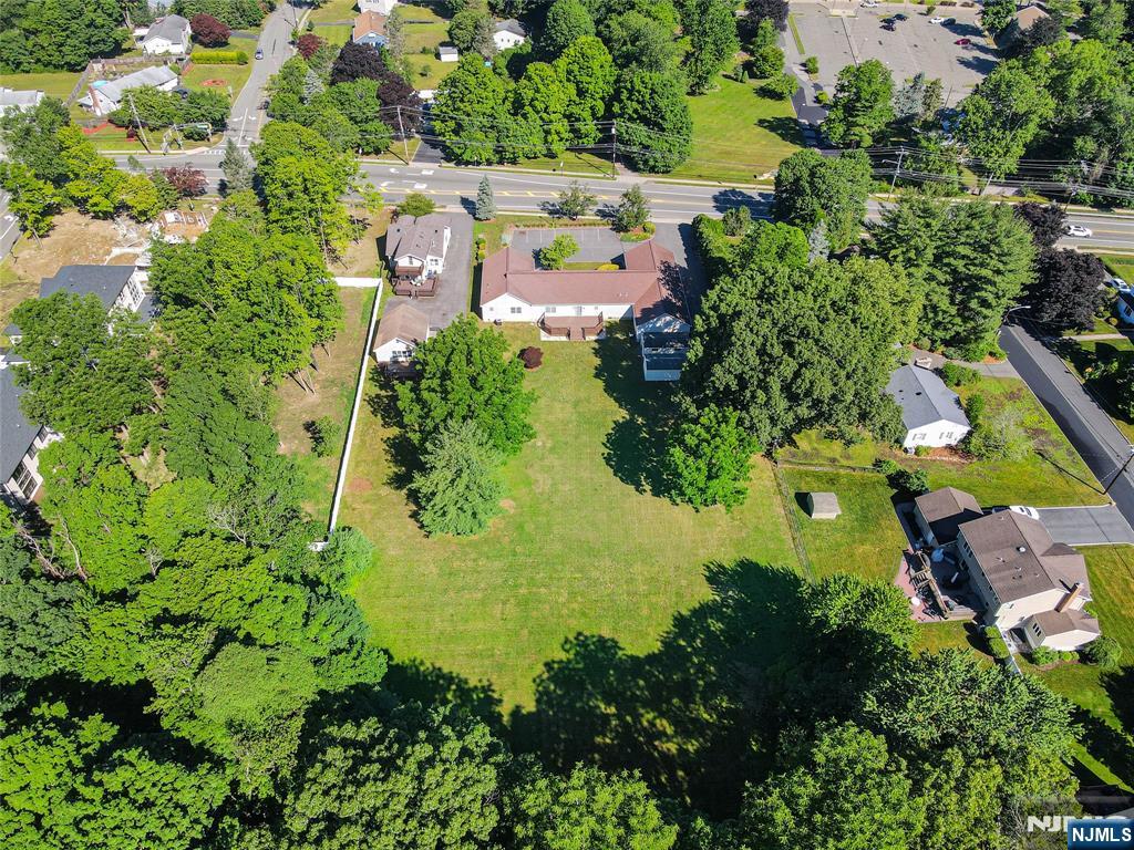 1093 Littleton Road Parsippany, NJ 07054 - Photo 10 of 50