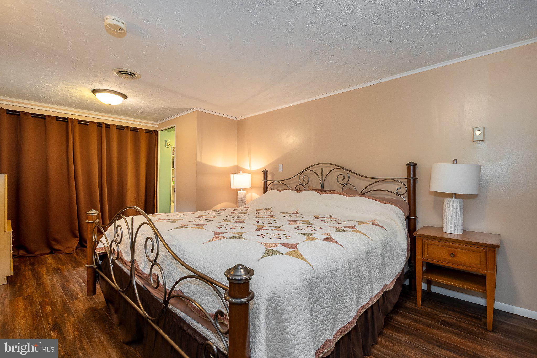 750 Lake Side Road Addison, PA 15411 - Photo 33 of 51 Cozy retreat with warm ambiance.