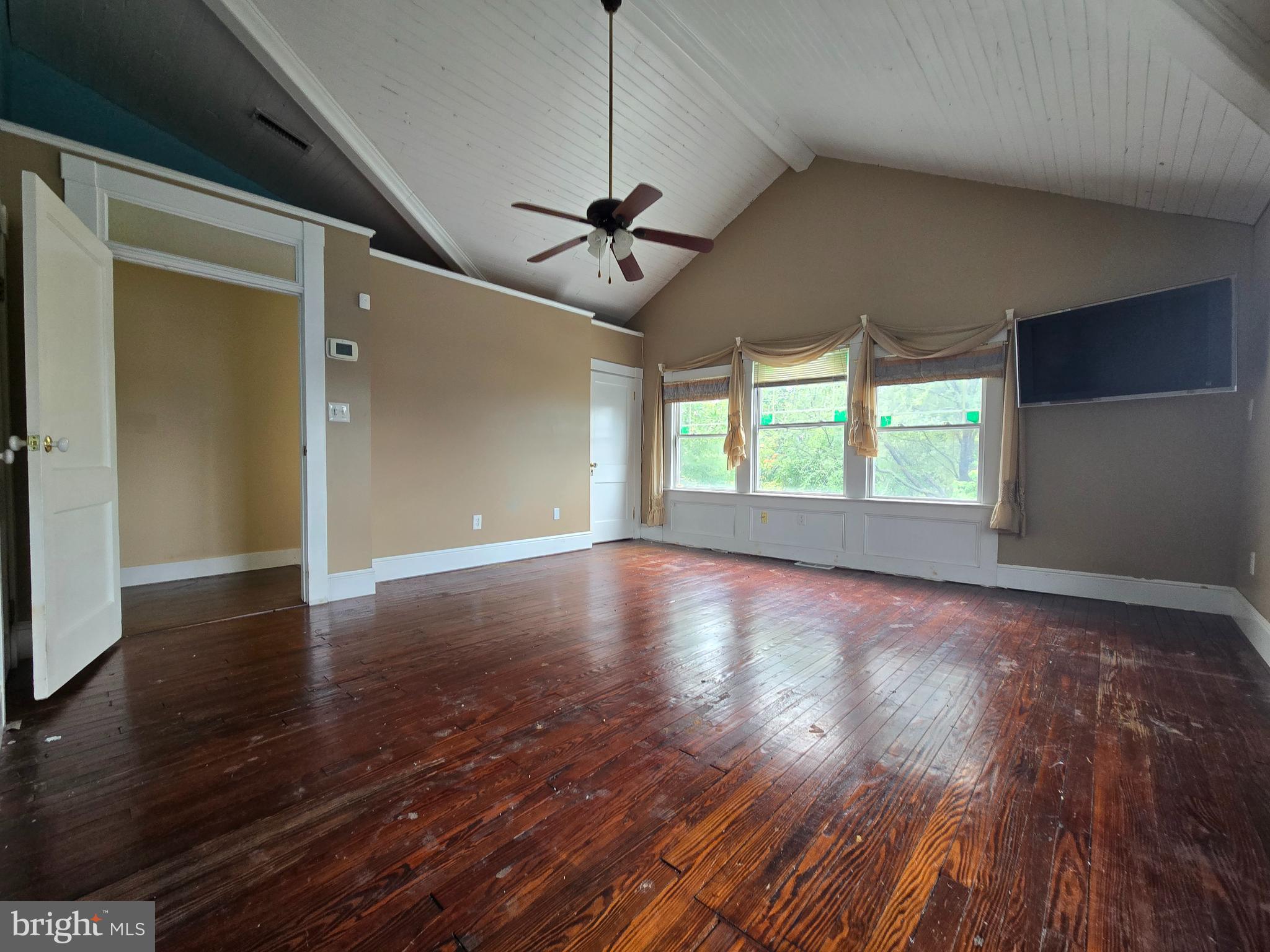 8453 Garden Road Pasadena, MD 21122 - Photo 16 of 58 spacious primary bedroom 15x16
