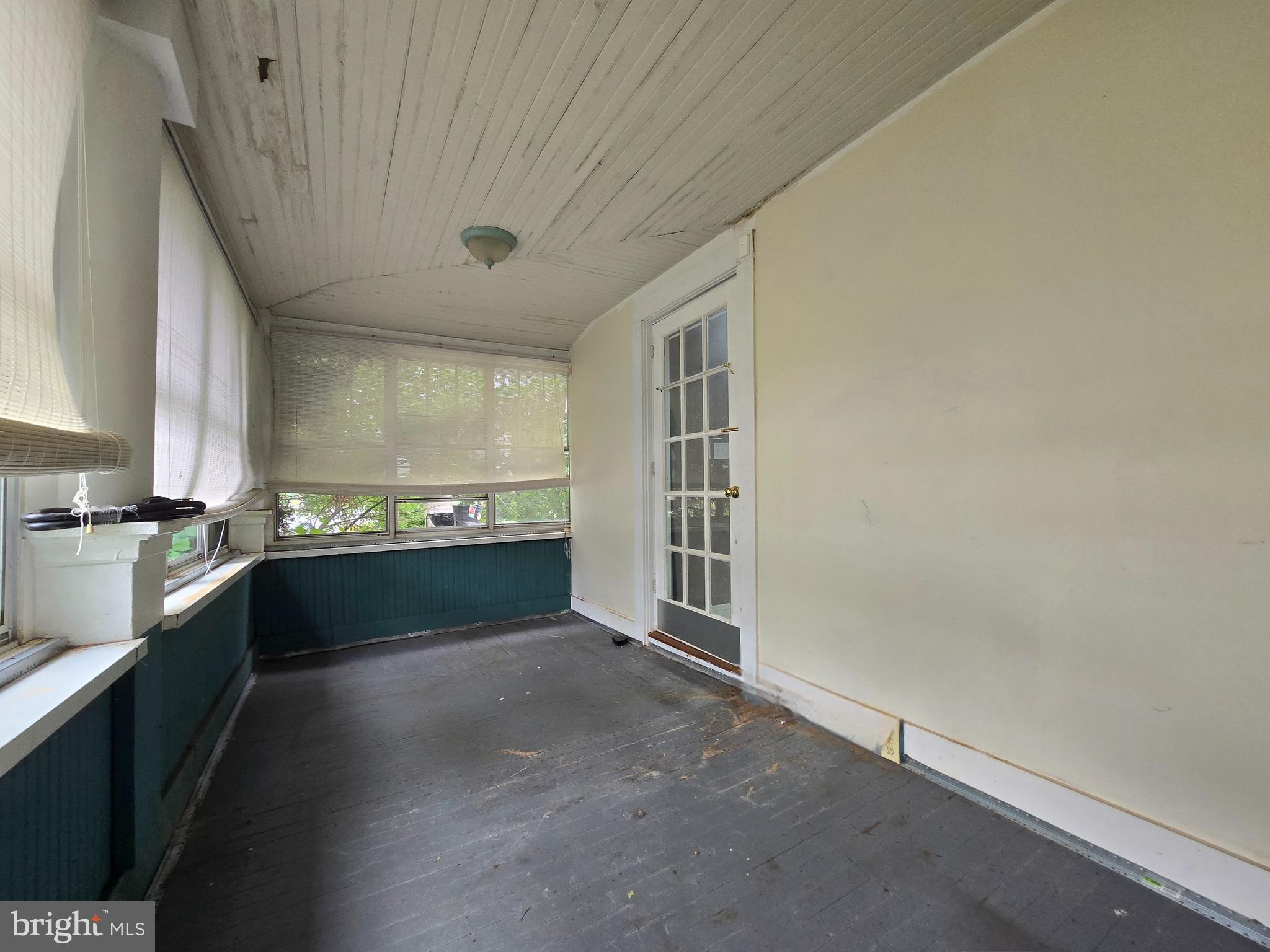 8453 Garden Road Pasadena, MD 21122 - Photo 5 of 58 16x8 sunroom