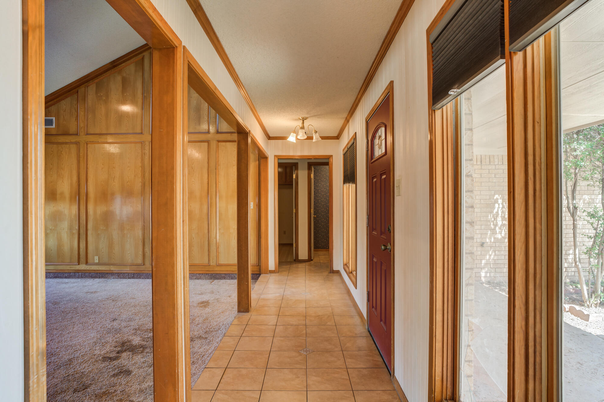 5820 80th Street Lubbock, TX 79424 - Photo 4 of 43 DSC02190_1_2_3_4