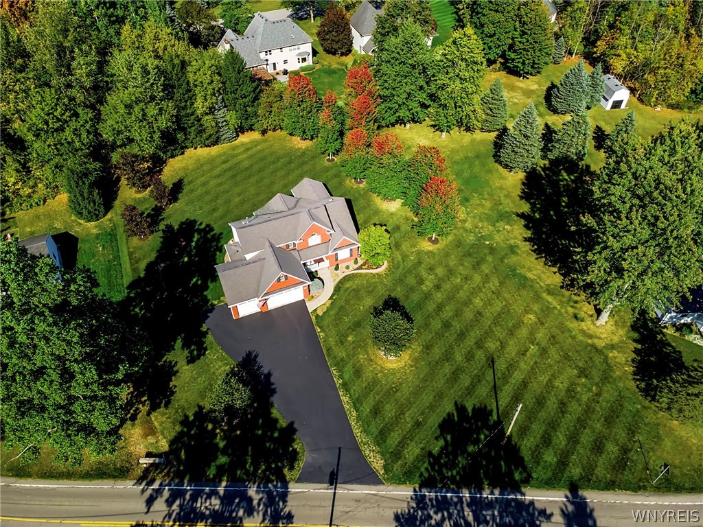 8300 Stahley Road Clarence, NY 14051 - Photo 3 of 50