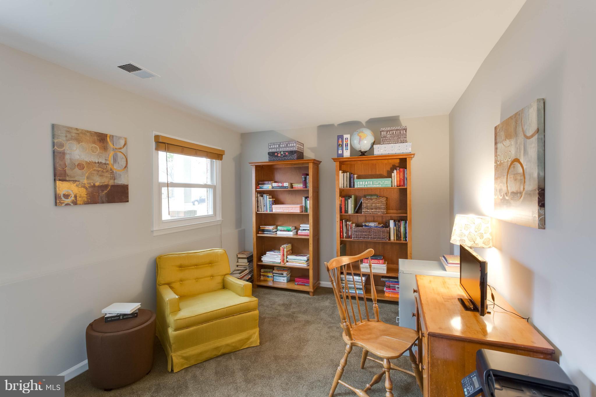 10133 Red Spruce Road Fairfax, VA 22032 - Photo 11 of 25 Bedroom