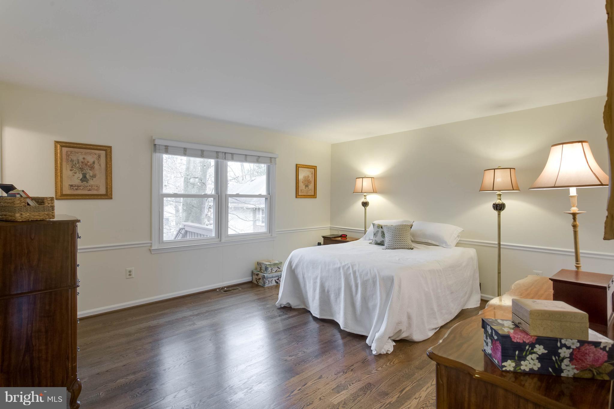 10133 Red Spruce Road Fairfax, VA 22032 - Photo 9 of 25 Bedroom (Master)