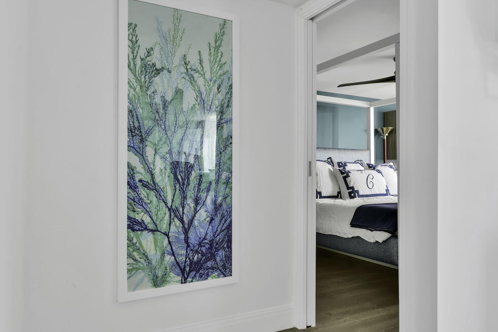 550 South Ocean Boulevard, Unit 704 Boca Raton, FL 33432 - Photo 18 of 66 Guest bedroom entrance