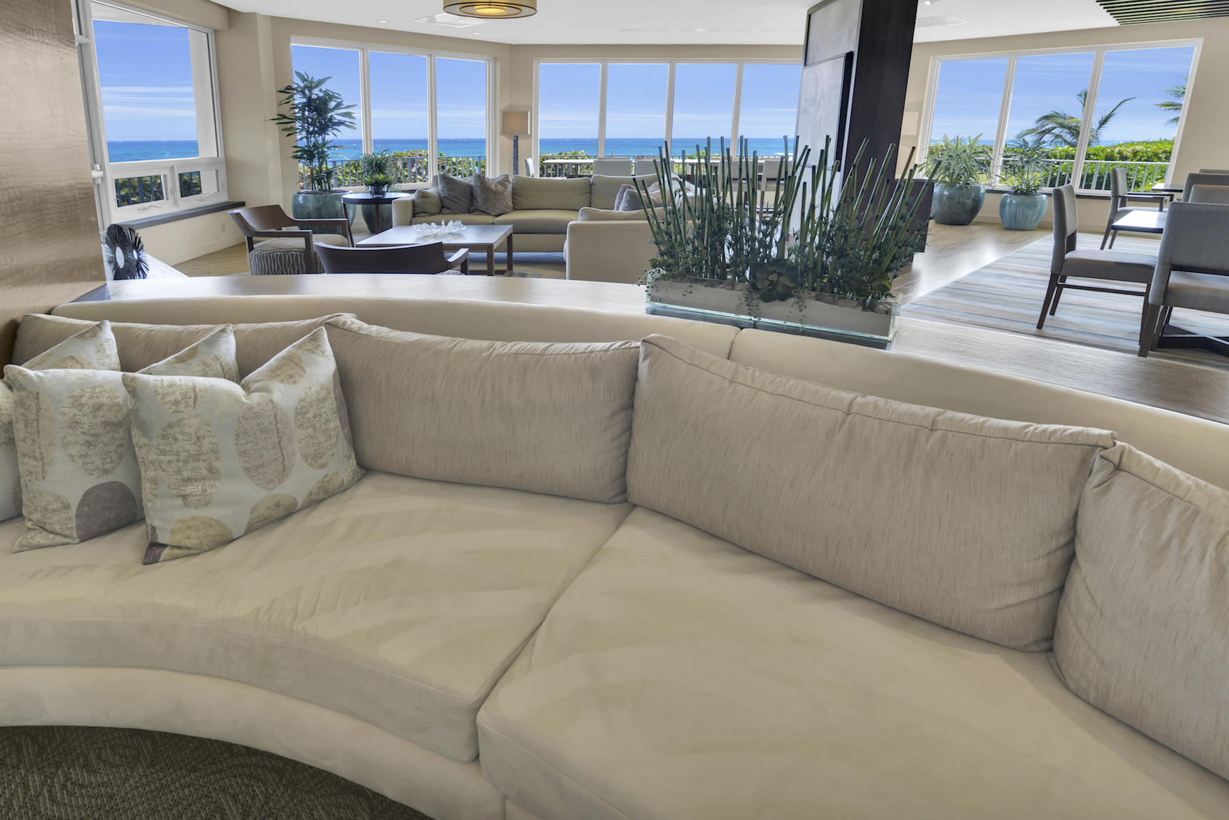 550 South Ocean Boulevard, Unit 704 Boca Raton, FL 33432 - Photo 58 of 66 Social Rooms