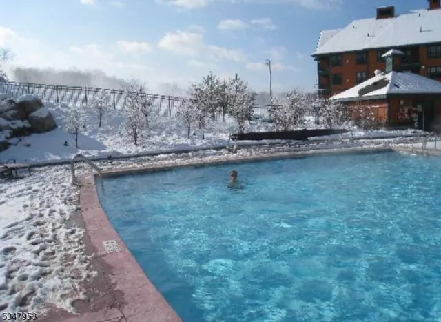 $235,000 | 200 Highway 94, Unit 420, Vernon, NJ 07462