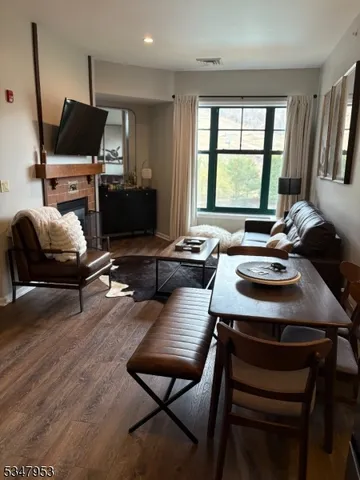 $235,000 | 200 Highway 94, Unit 420, Vernon, NJ 07462