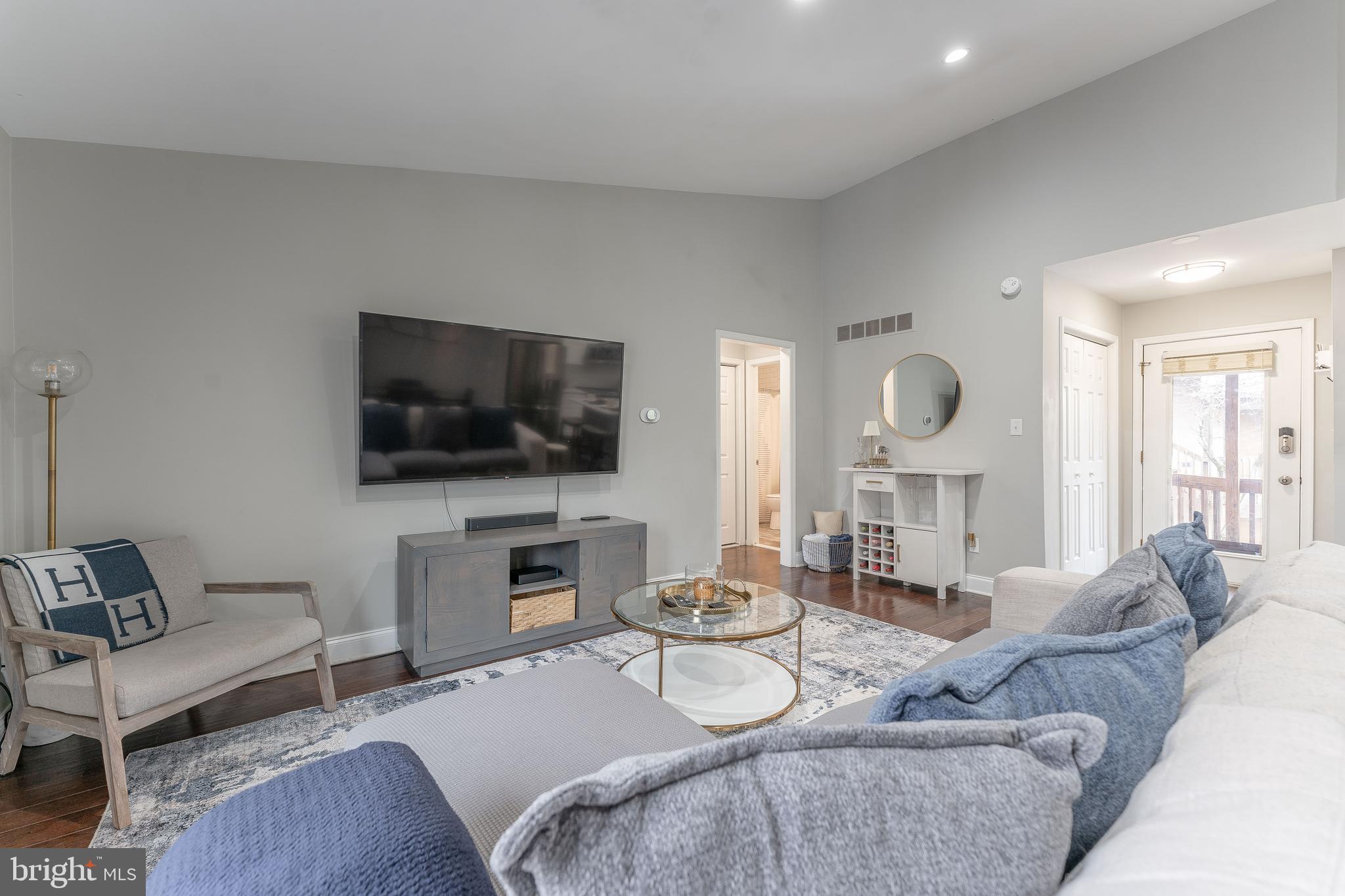 308 Pritchard Place Newtown Square, PA 19073 - Photo 7 of 33