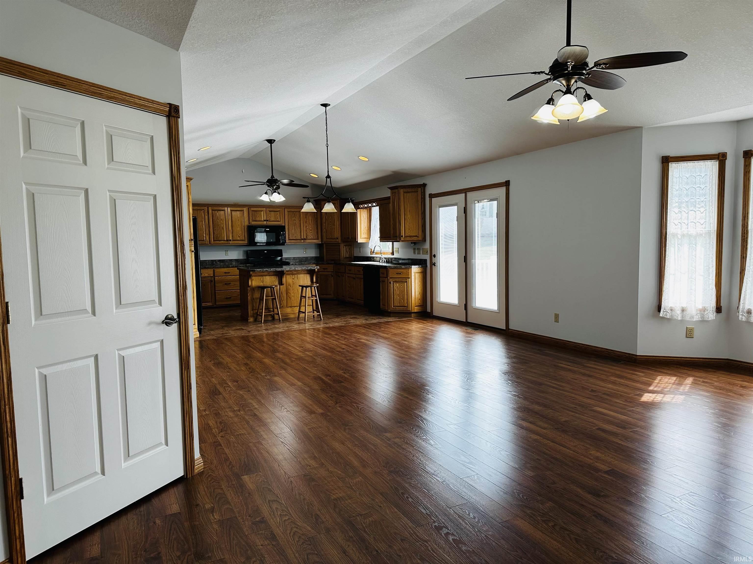 2413 White Ridge Lane Washington, IN 47501 - Photo 9 of 36 Gallery Image 9