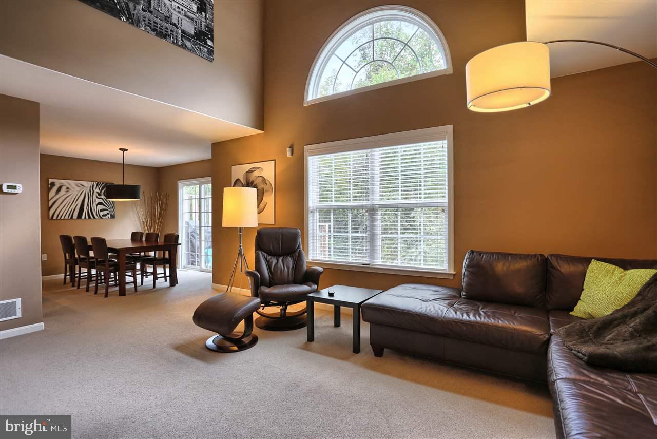 111 Oaklea Road Harrisburg, PA 17110 - Photo 2 of 24 Gallery Image 2