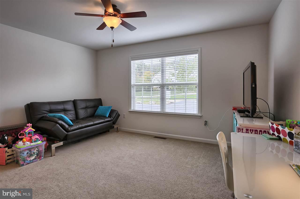 111 Oaklea Road Harrisburg, PA 17110 - Photo 14 of 24 Gallery Image 14