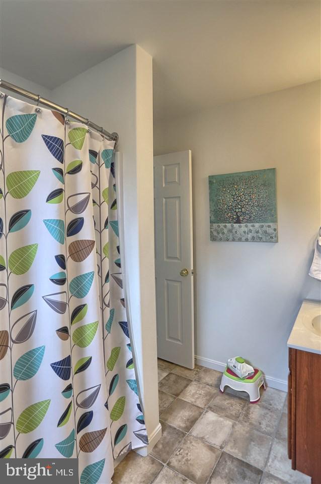 111 Oaklea Road Harrisburg, PA 17110 - Photo 15 of 24 Gallery Image 15