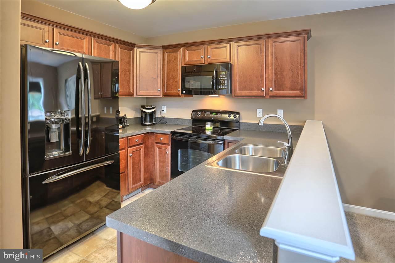 111 Oaklea Road Harrisburg, PA 17110 - Photo 7 of 24 Gallery Image 7