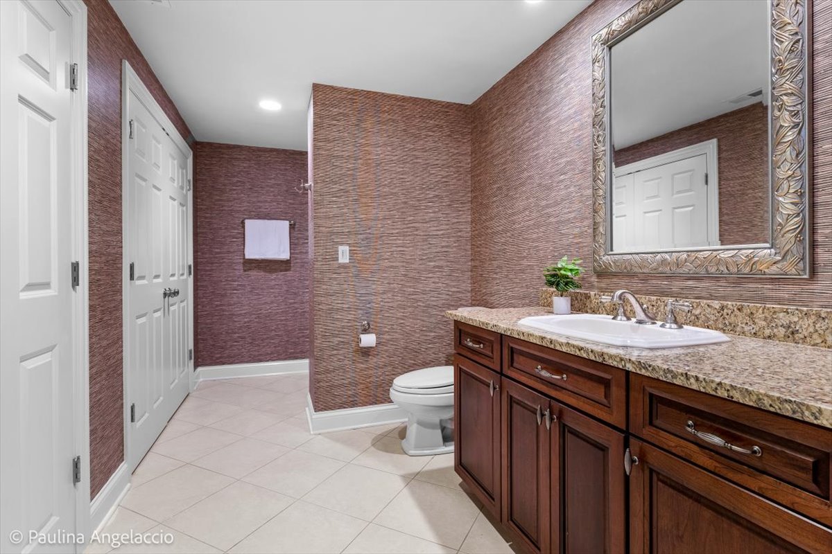 1507 Guthrie Drive Inverness, IL 60067 - Photo 33 of 45