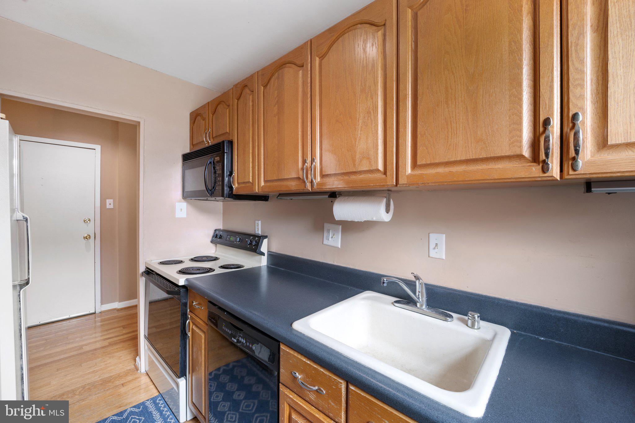 1931 17th Street Northwest, Unit 302 Washington, DC 20009 - Photo 16 of 26