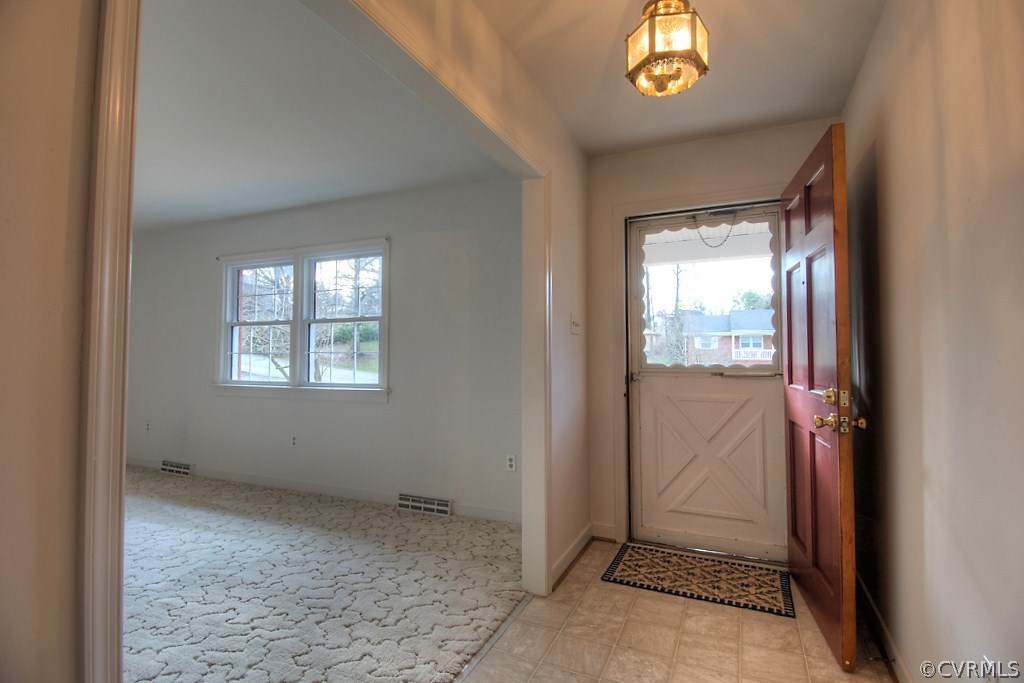6416 Jessup Road Chesterfield, VA 23832 - Photo 5 of 37 an empty room with windows