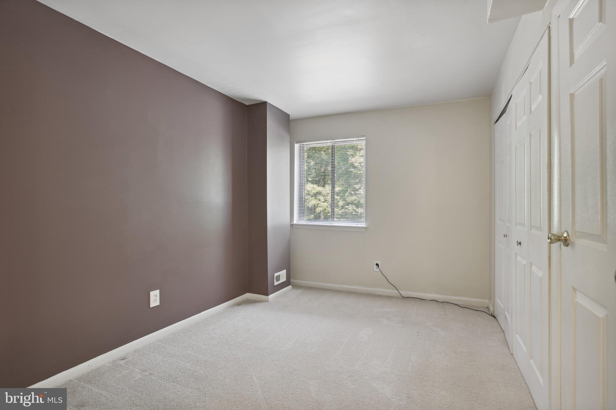 11240 Chestnut Grove Square, Unit 31 Reston, VA 20190 - Photo 17 of 26 Second bedroom