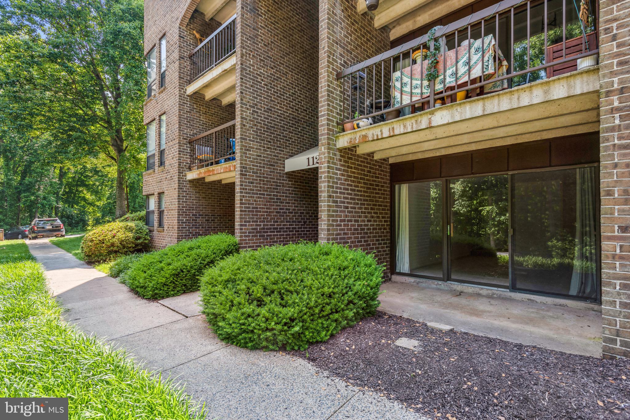 11240 Chestnut Grove Square, Unit 31 Reston, VA 20190 - Photo 3 of 26