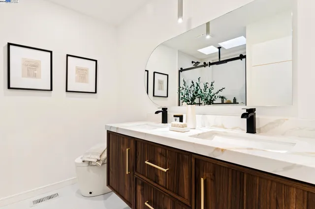 $1,795,000 | 21 Fraser Court, Walnut Creek, CA 94596