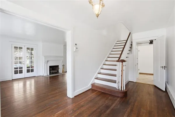 $1,200,000 | 5474 Kipling Road, Pittsburgh, PA 15217