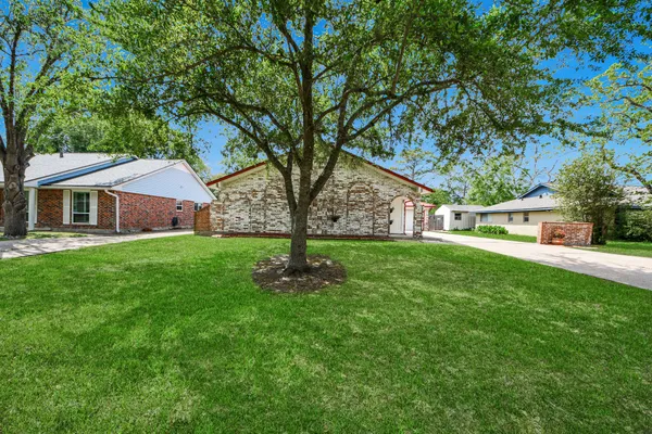 $357,770 | 158 Highland Terrace Drive, League City, TX 77573