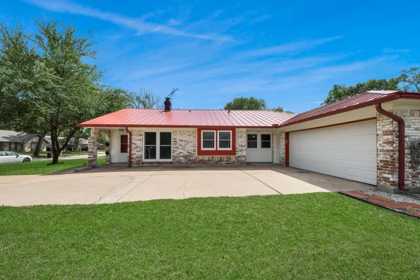 $357,770 | 158 Highland Terrace Drive, League City, TX 77573
