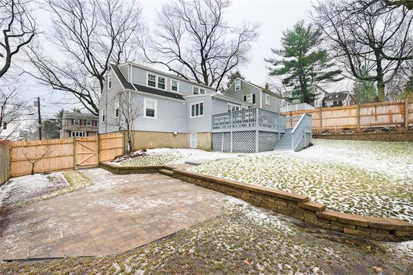 15 Grandview Road Arlington, MA 02476 - Photo 22 of 30 Gallery Image 22