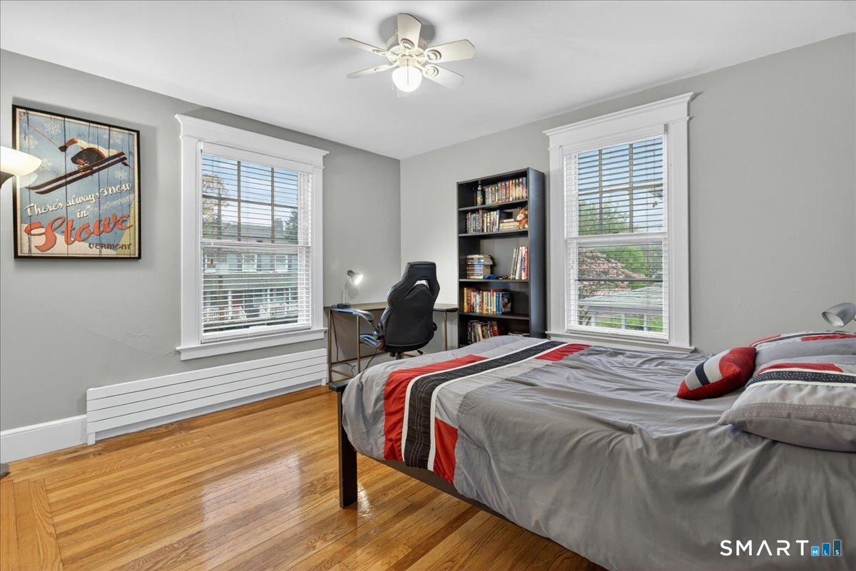 54 Thornton Street Hamden, CT 06517 - Photo 17 of 40
