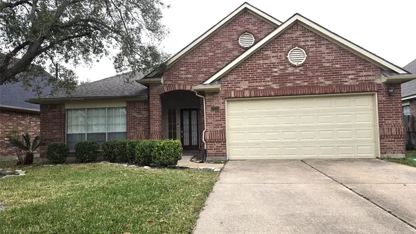 $2,195 | 17238 Eden Falls Court, Houston, TX 77095
