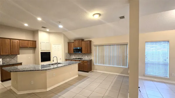 $2,195 | 17238 Eden Falls Court, Houston, TX 77095