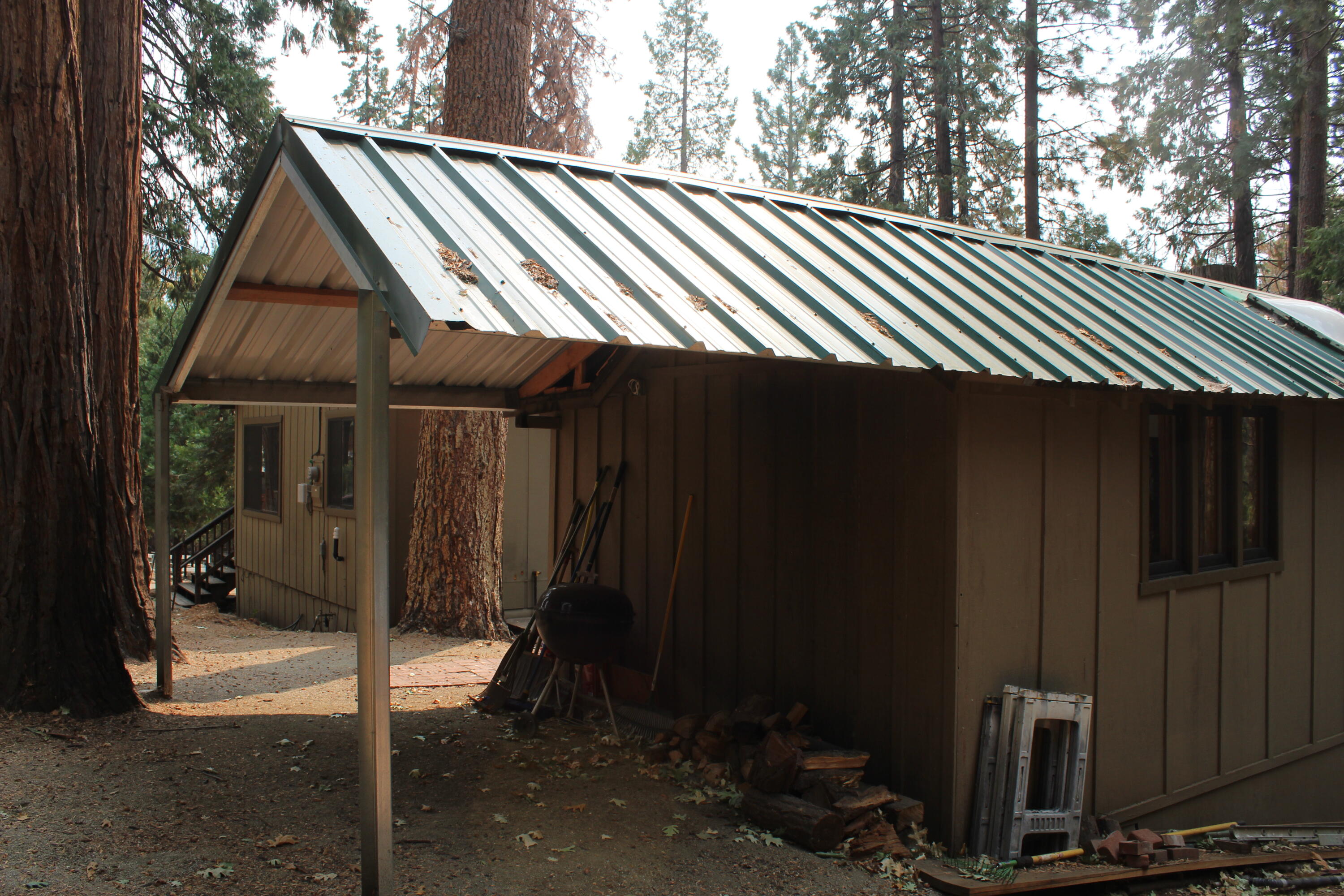 653 Loop Drive Springville, CA 93265 - Photo 22 of 51 Carport area/toy storage