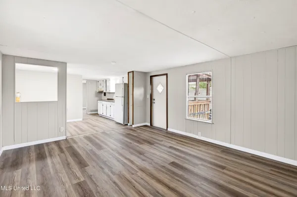 $1,200 | 11213 Dobson Road, Unit 10, Gulfport, MS 39503