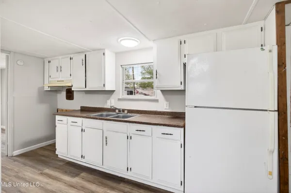 $1,200 | 11213 Dobson Road, Unit 10, Gulfport, MS 39503