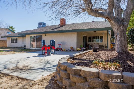 726 West Felspar Avenue Ridgecrest, CA 93555 - Photo 28 of 29