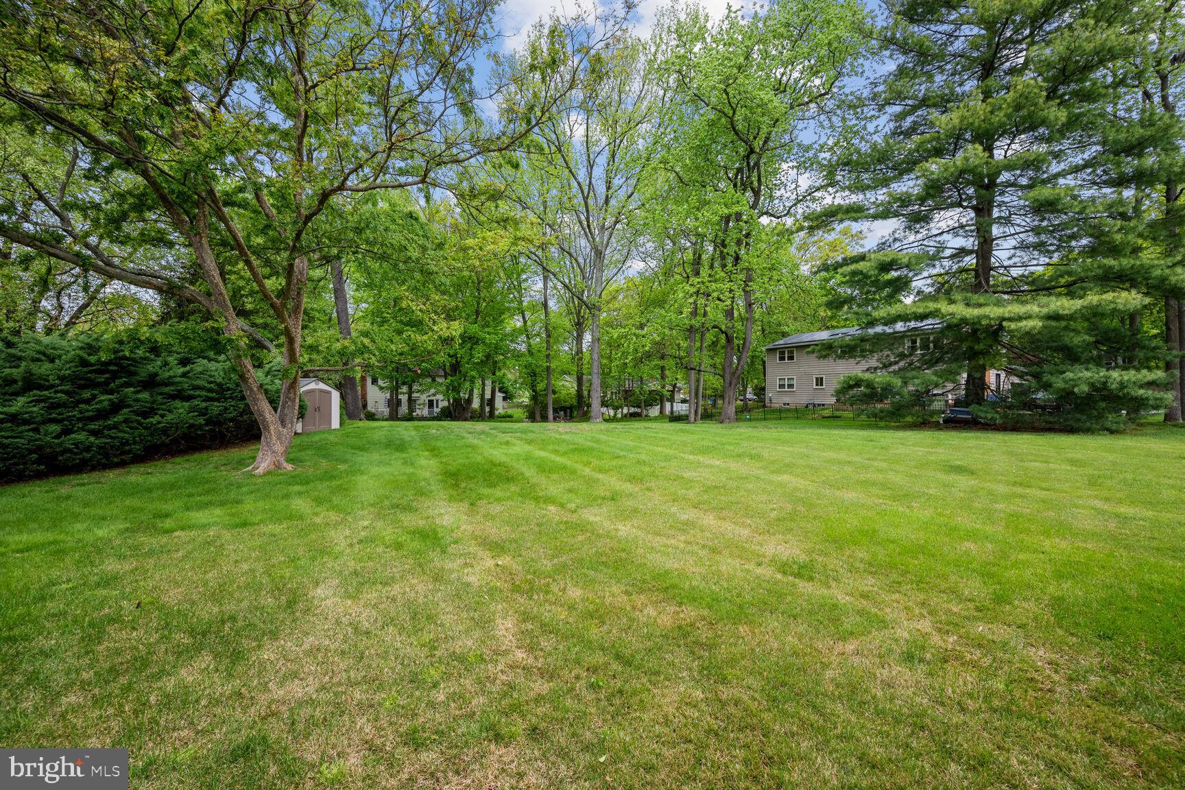 1757 Larkspur Road Cherry Hill, NJ 08003 - Photo 6 of 25