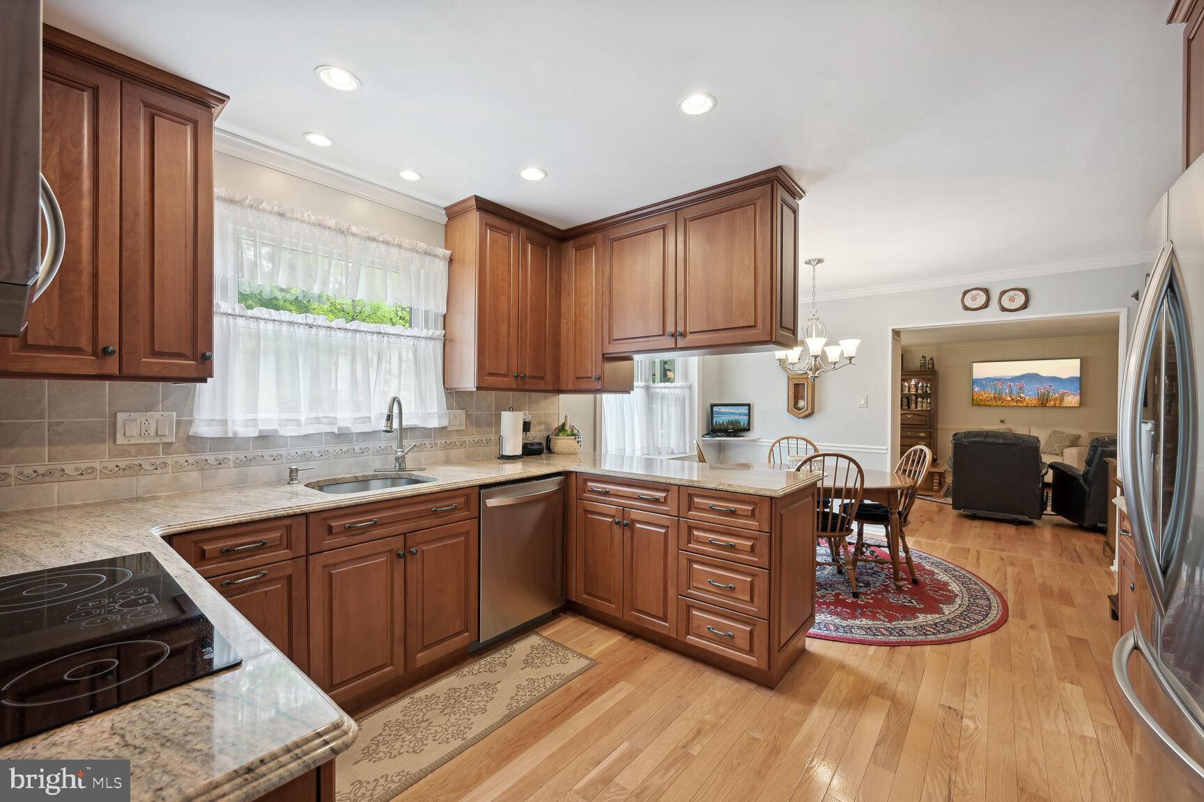 1757 Larkspur Road Cherry Hill, NJ 08003 - Photo 10 of 25