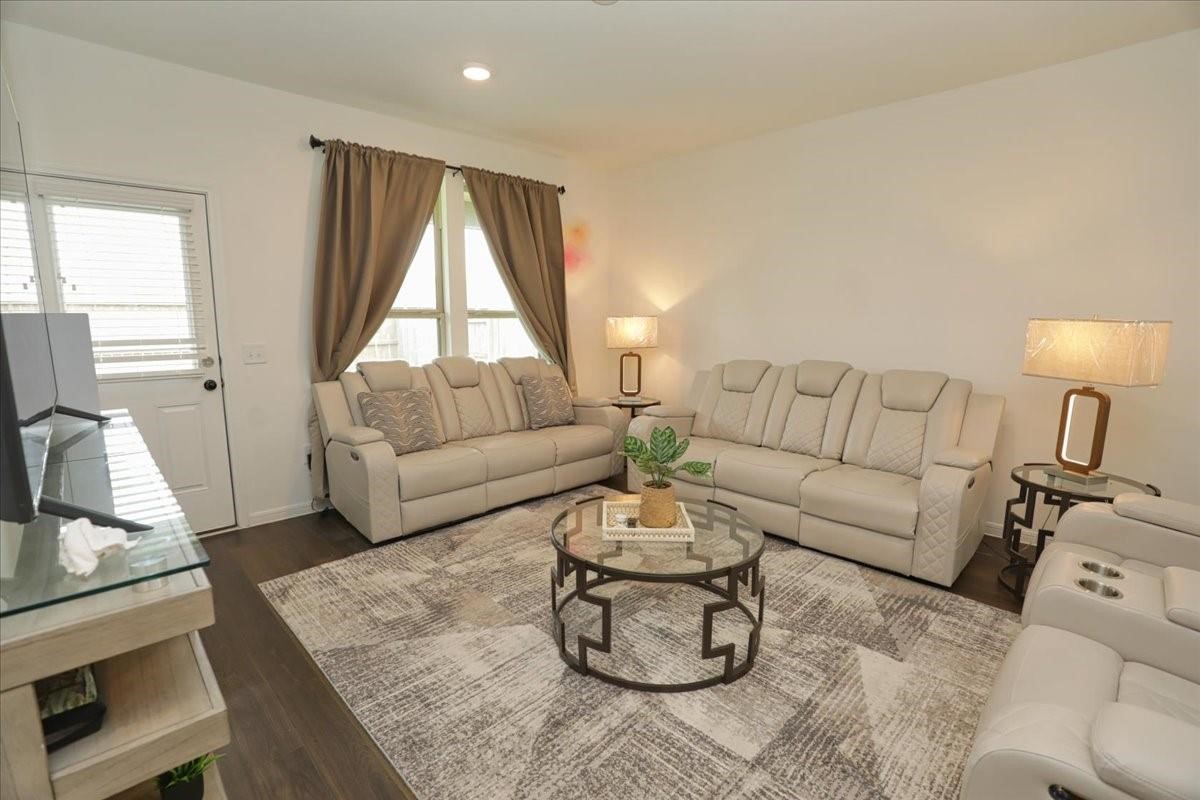 14463 Cedar Br Lane Conroe, TX 77302 - Photo 4 of 50 a living room with furniture and a window