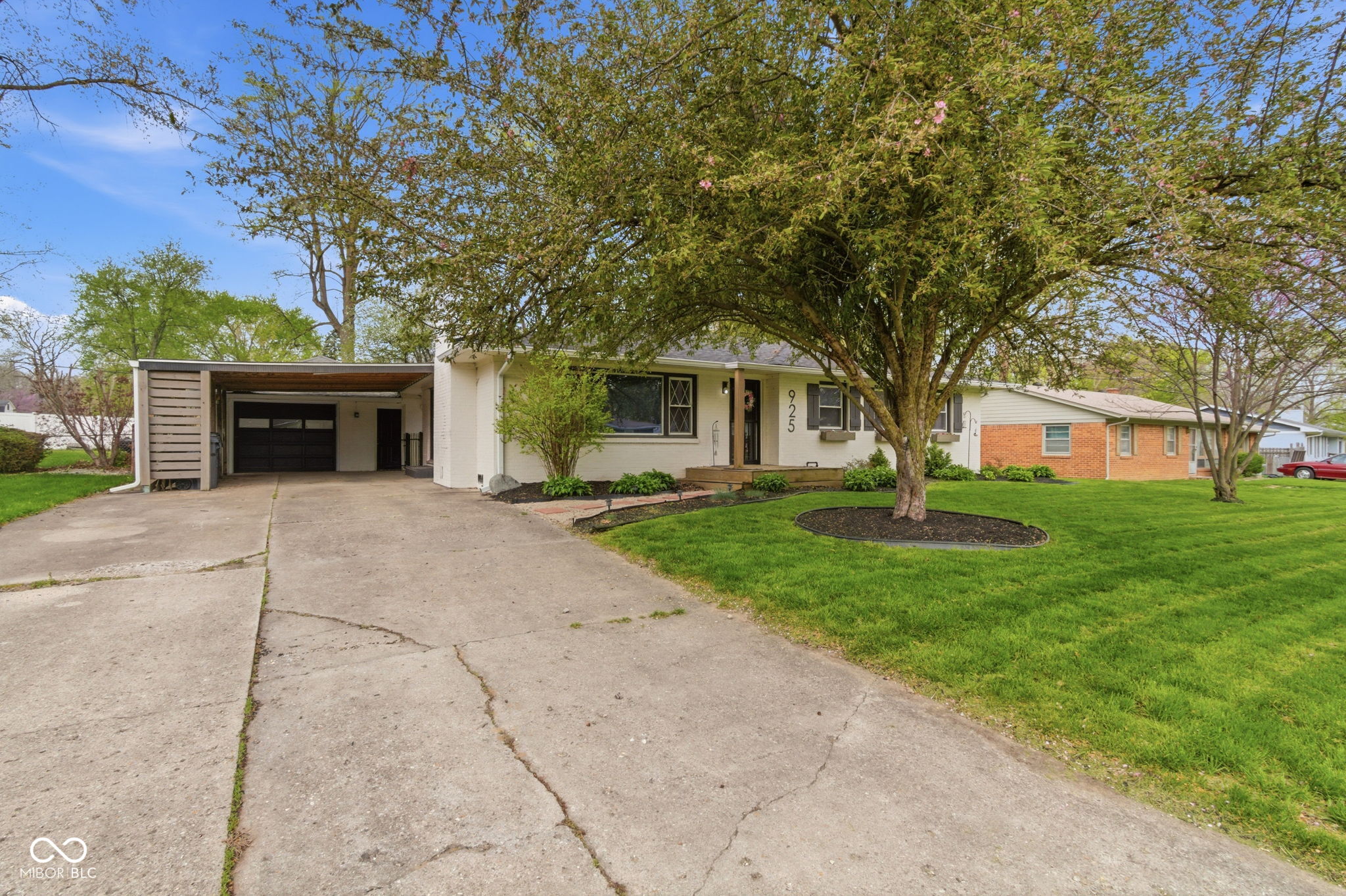 925 Shellbark Road Anderson, IN 46011 - Photo 5 of 45 Gallery Image 5