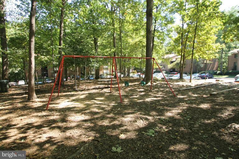 1550 Northgate Square, Unit 15501 Reston, VA 20190 - Photo 21 of 22 Community
