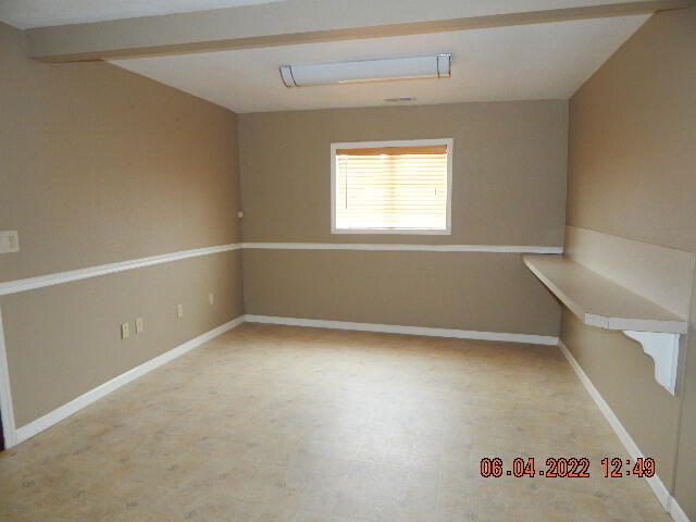 16480 William Foss Road La Pine, OR 97739 - Photo 8 of 34 20220606214143184898000000-o