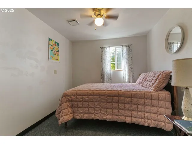 $699,000 | 2524 Southeast Mannthey Road, Corbett, OR 97019