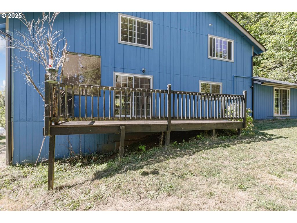 2524 Southeast Mannthey Road Corbett, OR 97019 - Photo 3 of 42