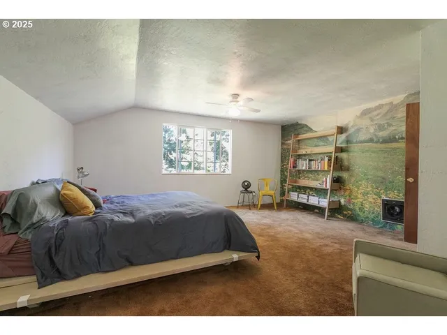 $699,000 | 2524 Southeast Mannthey Road, Corbett, OR 97019